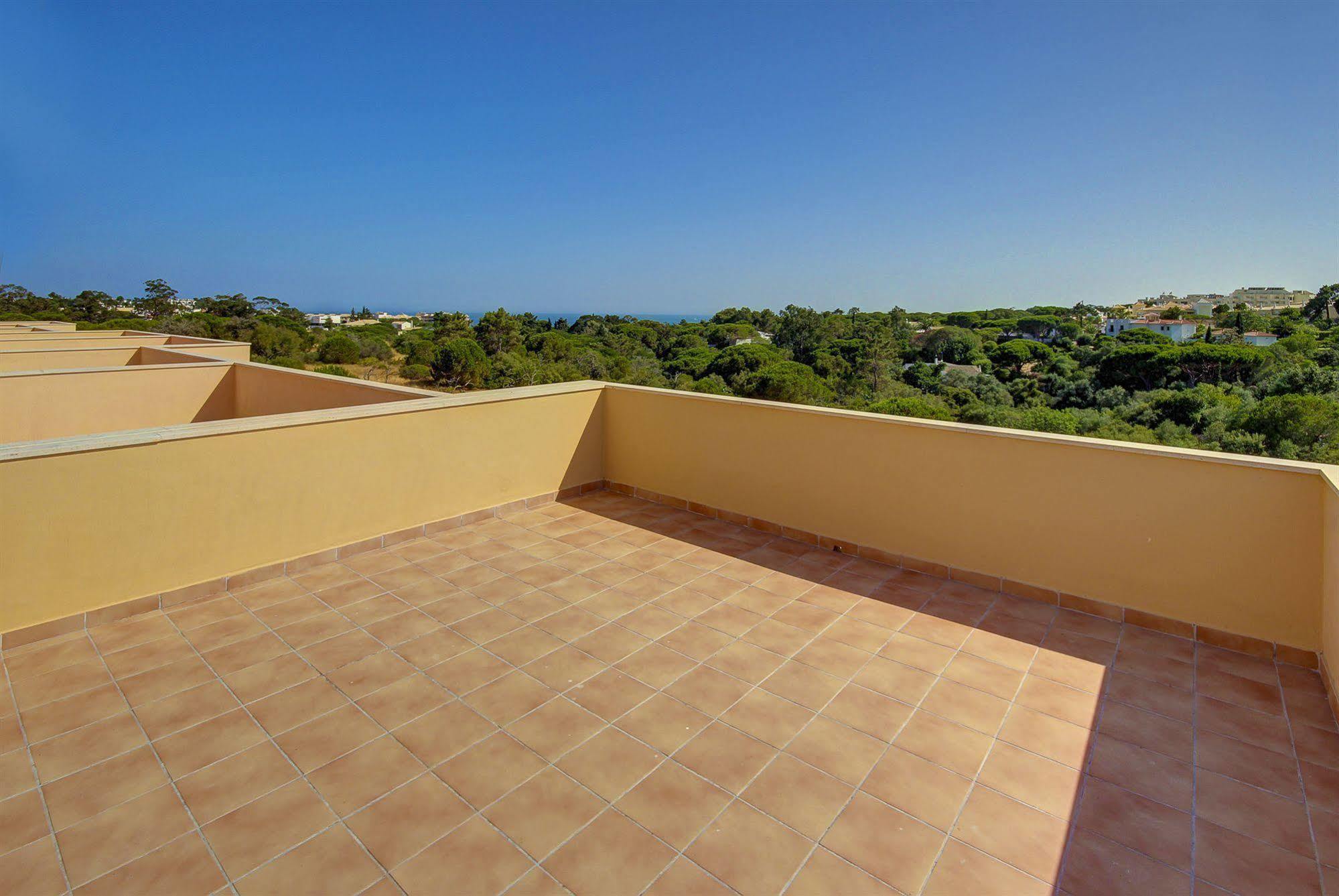 Pinheiros Da Balaia Villas Αλμπουφέιρα Εξωτερικό φωτογραφία
