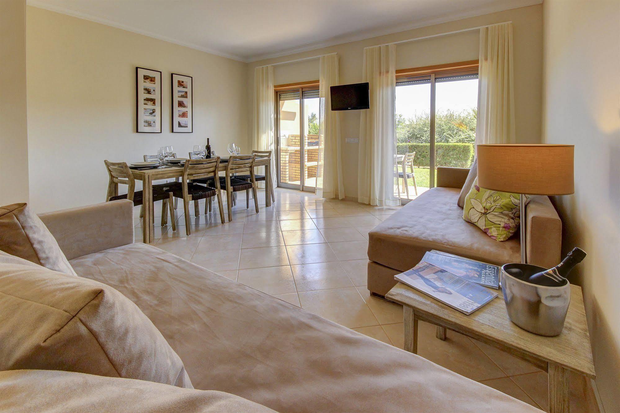 Pinheiros Da Balaia Villas Αλμπουφέιρα Εξωτερικό φωτογραφία