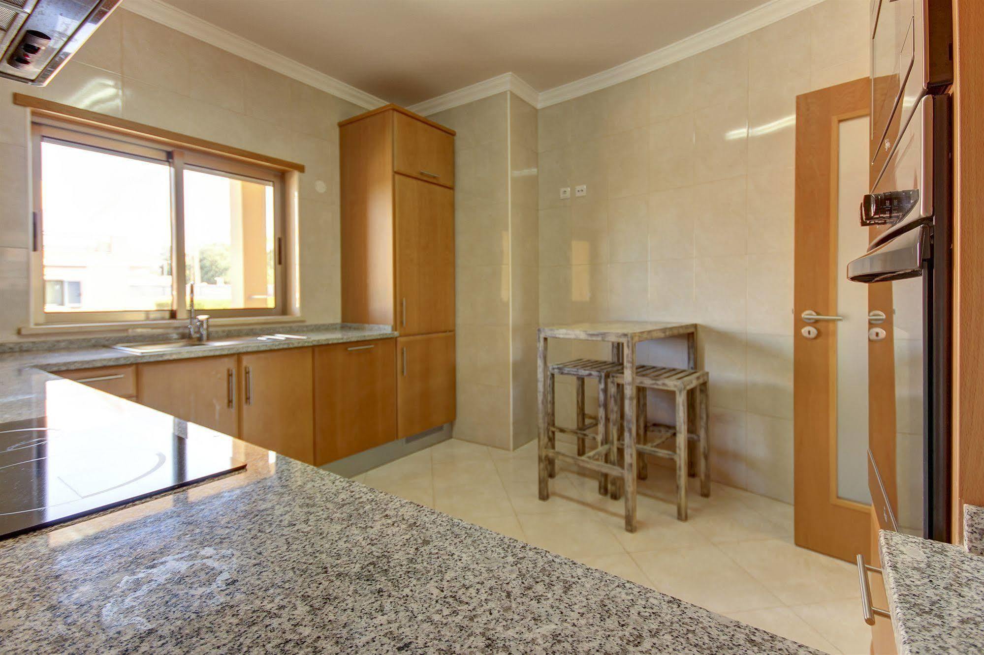 Pinheiros Da Balaia Villas Αλμπουφέιρα Εξωτερικό φωτογραφία